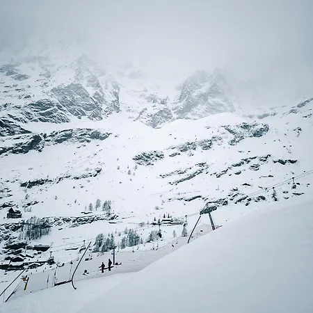 Prestigious In Cervinia Lejlighed