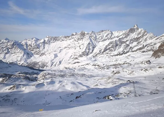 Апартаменти Prestigious In Cervinia