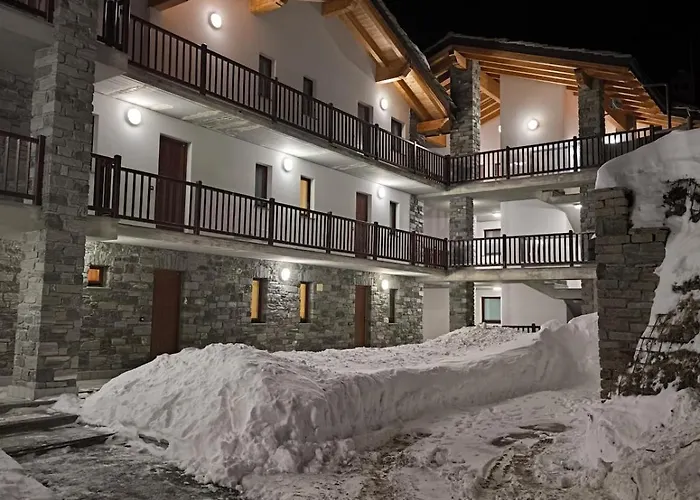 Prestigious In Cervinia Апартаменти *
